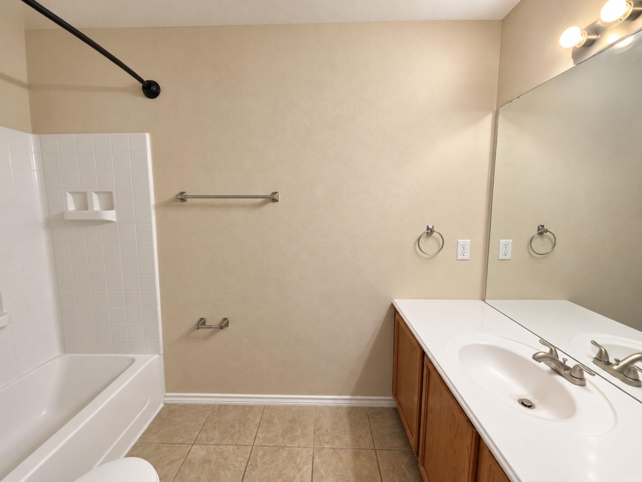 5679 Fergus Rd #b Property Photo 17