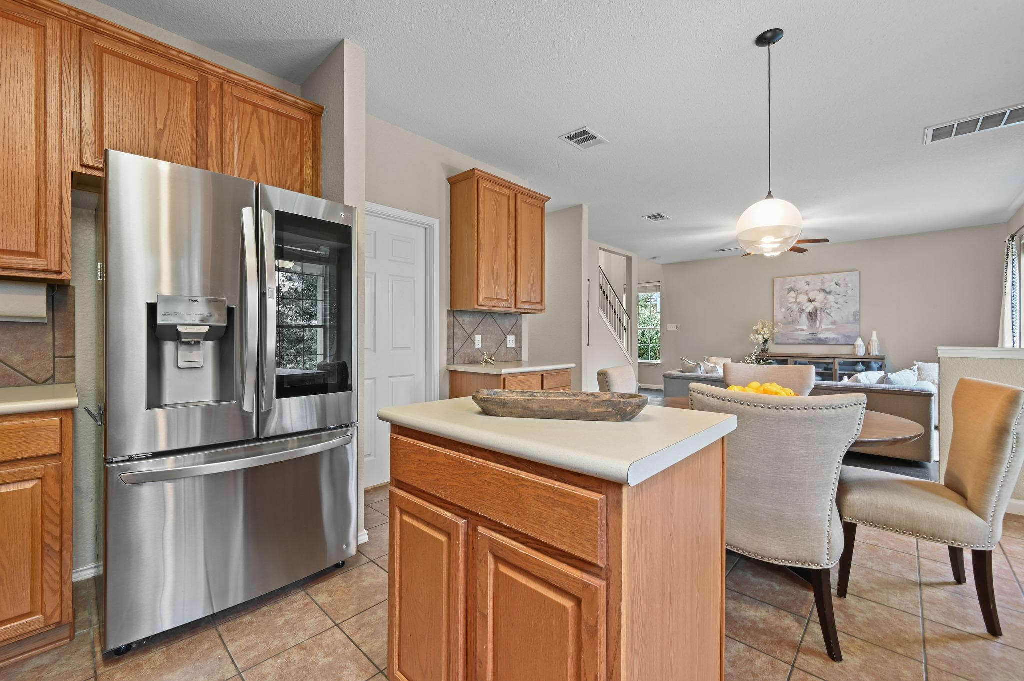 10701 Beard Ave Property Photo 14