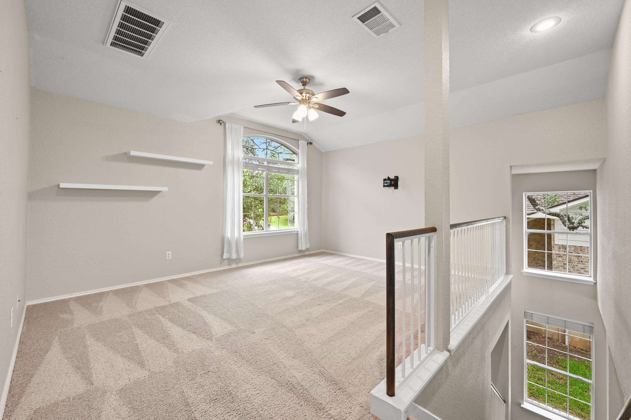 10701 Beard Ave Property Photo 16