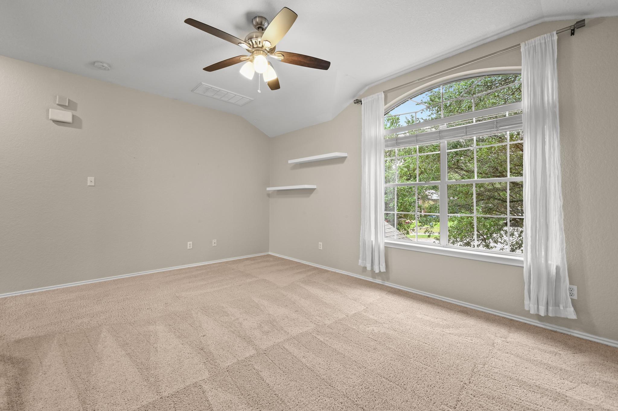 10701 Beard Ave Property Photo 19