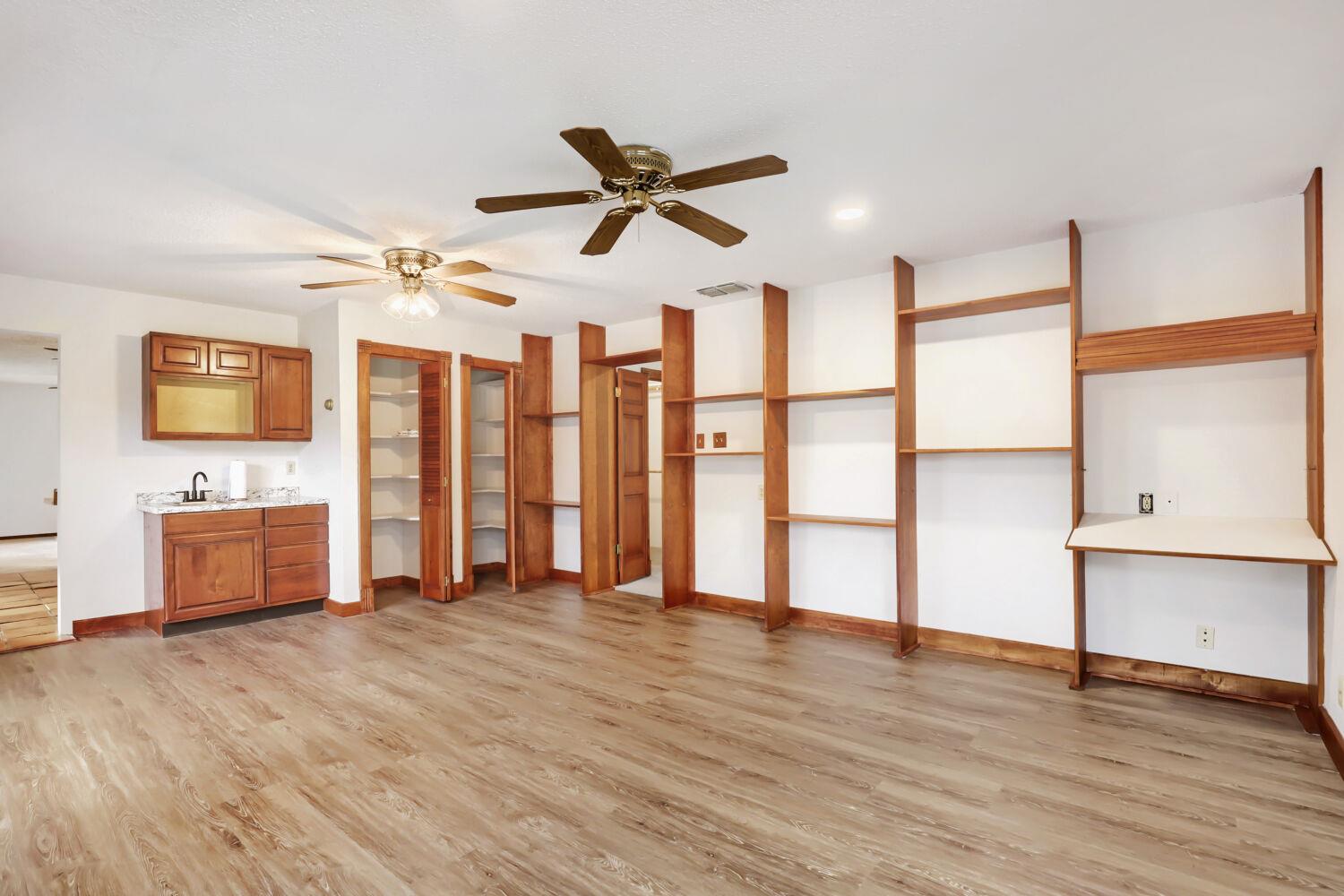 16109 Awalt Dr #b Property Photo 11