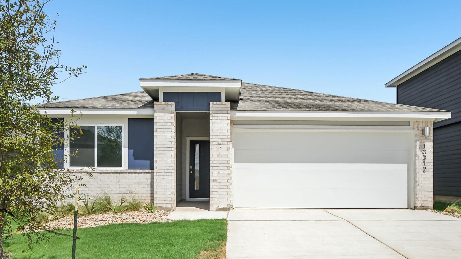 10312 Curb Strap Dr Property Photo 1
