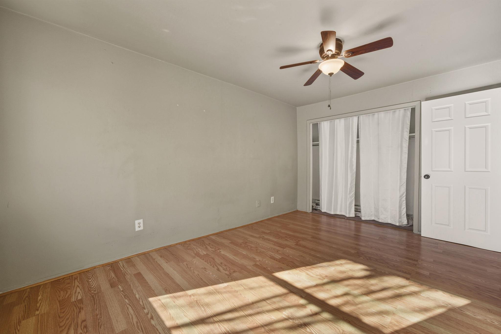 2124 Burton Dr #125 Property Photo 19