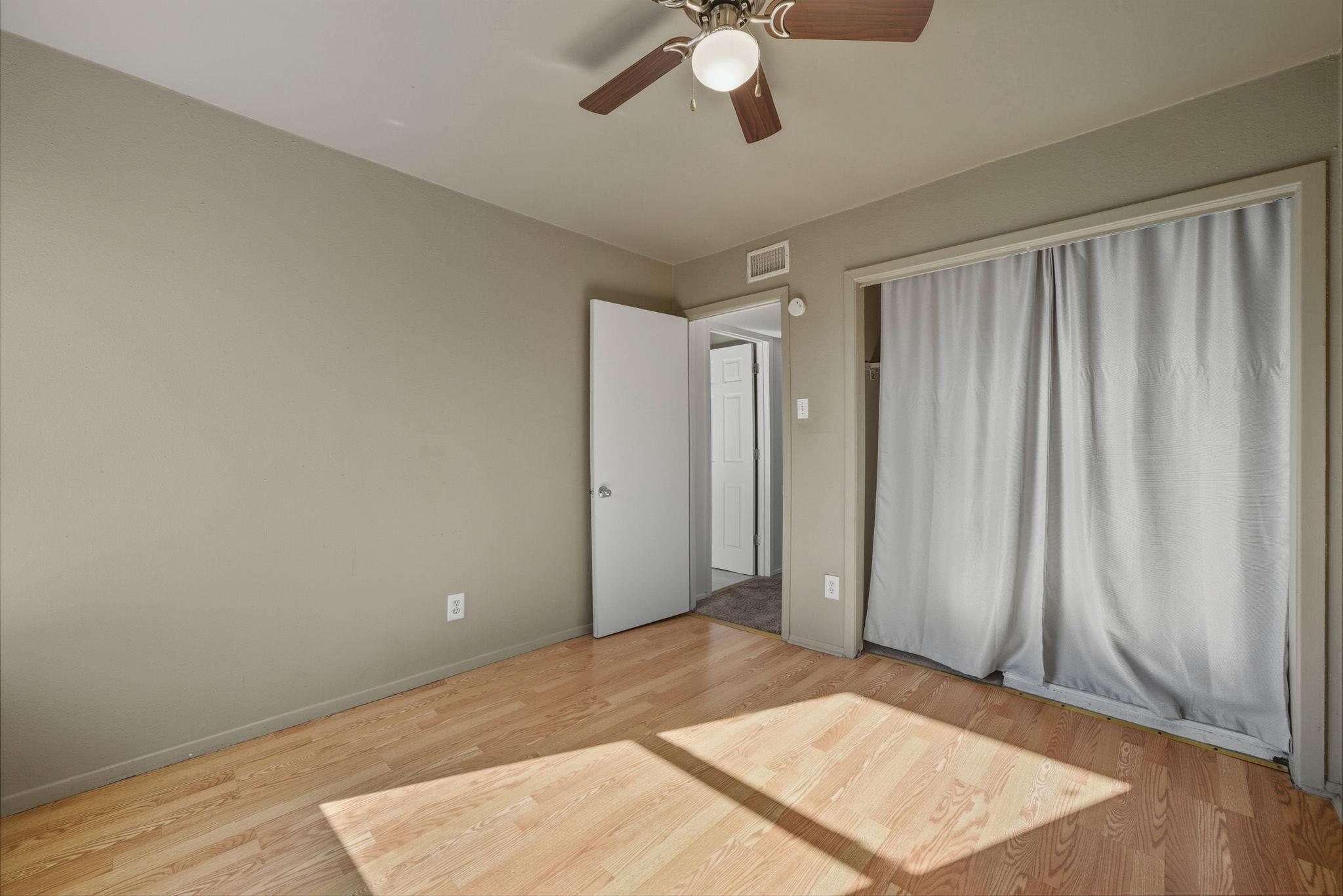 2124 Burton Dr #125 Property Photo 22
