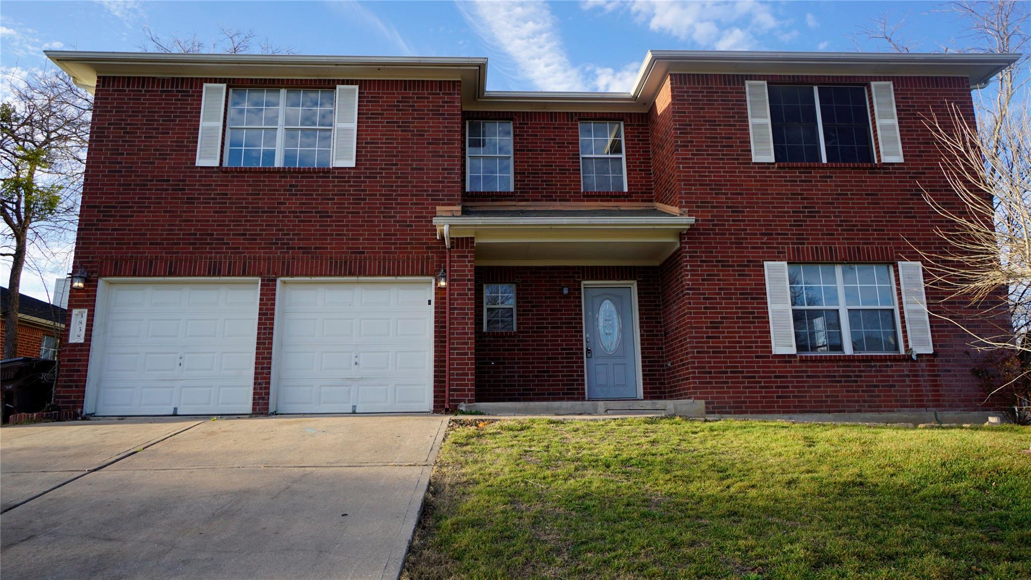 3838 Laurel Ridge Dr Property Photo