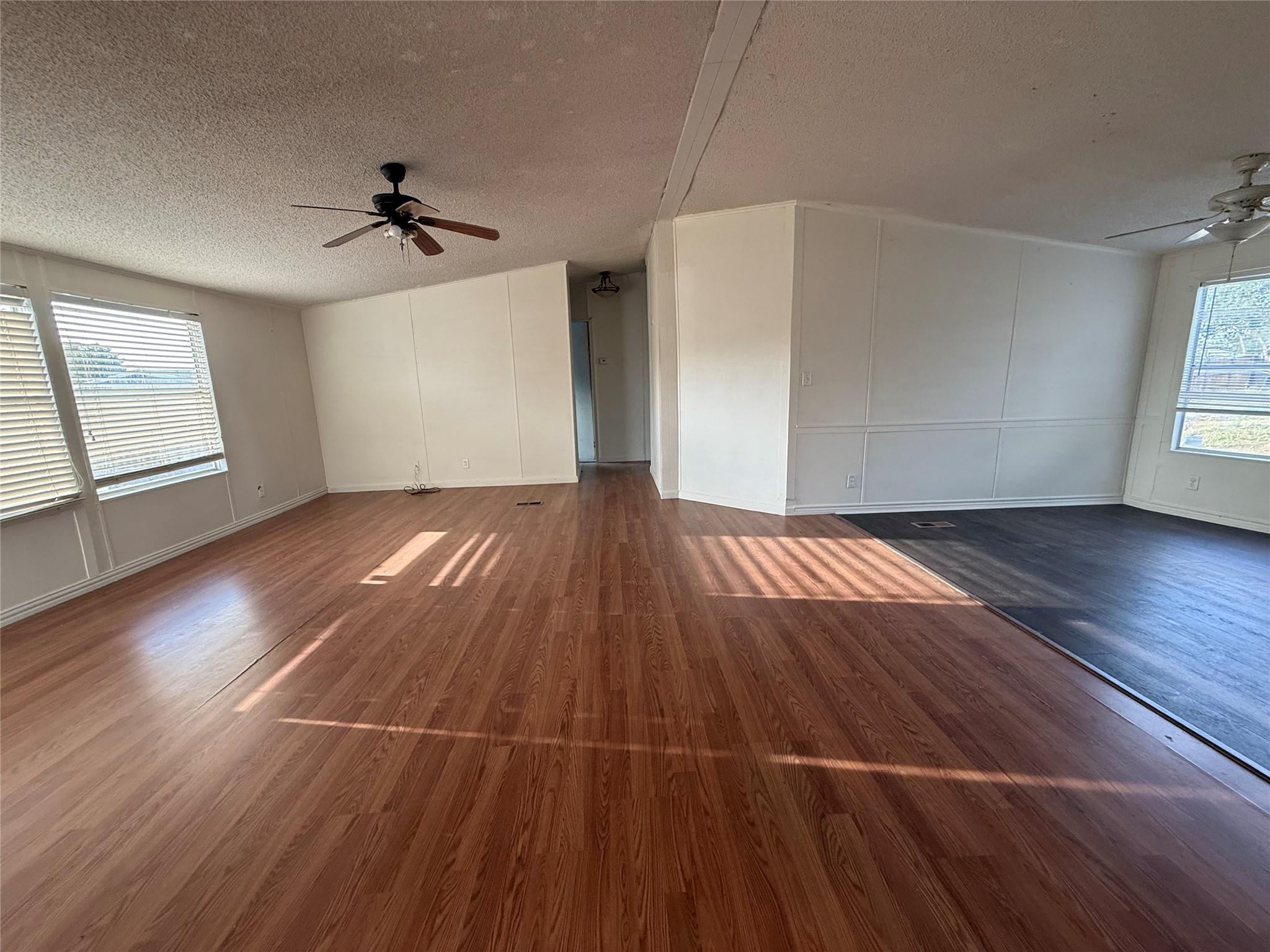 109 Cross Meadow Cv Property Photo 8