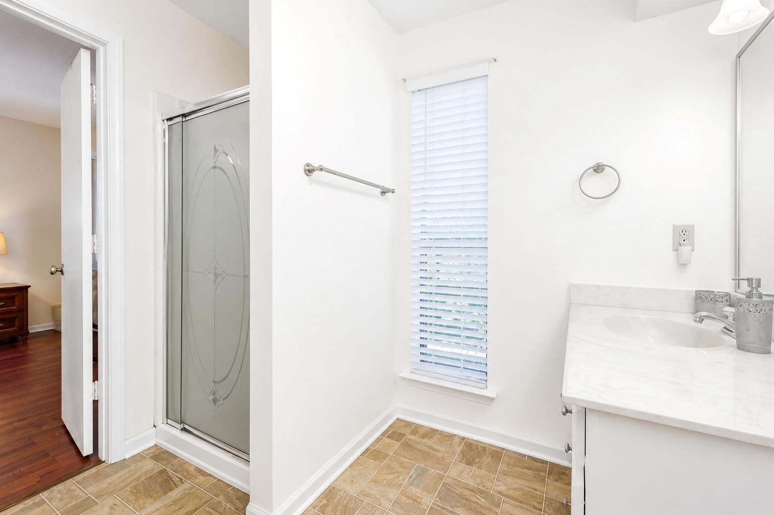 2217 Parkside Dr Property Photo 12