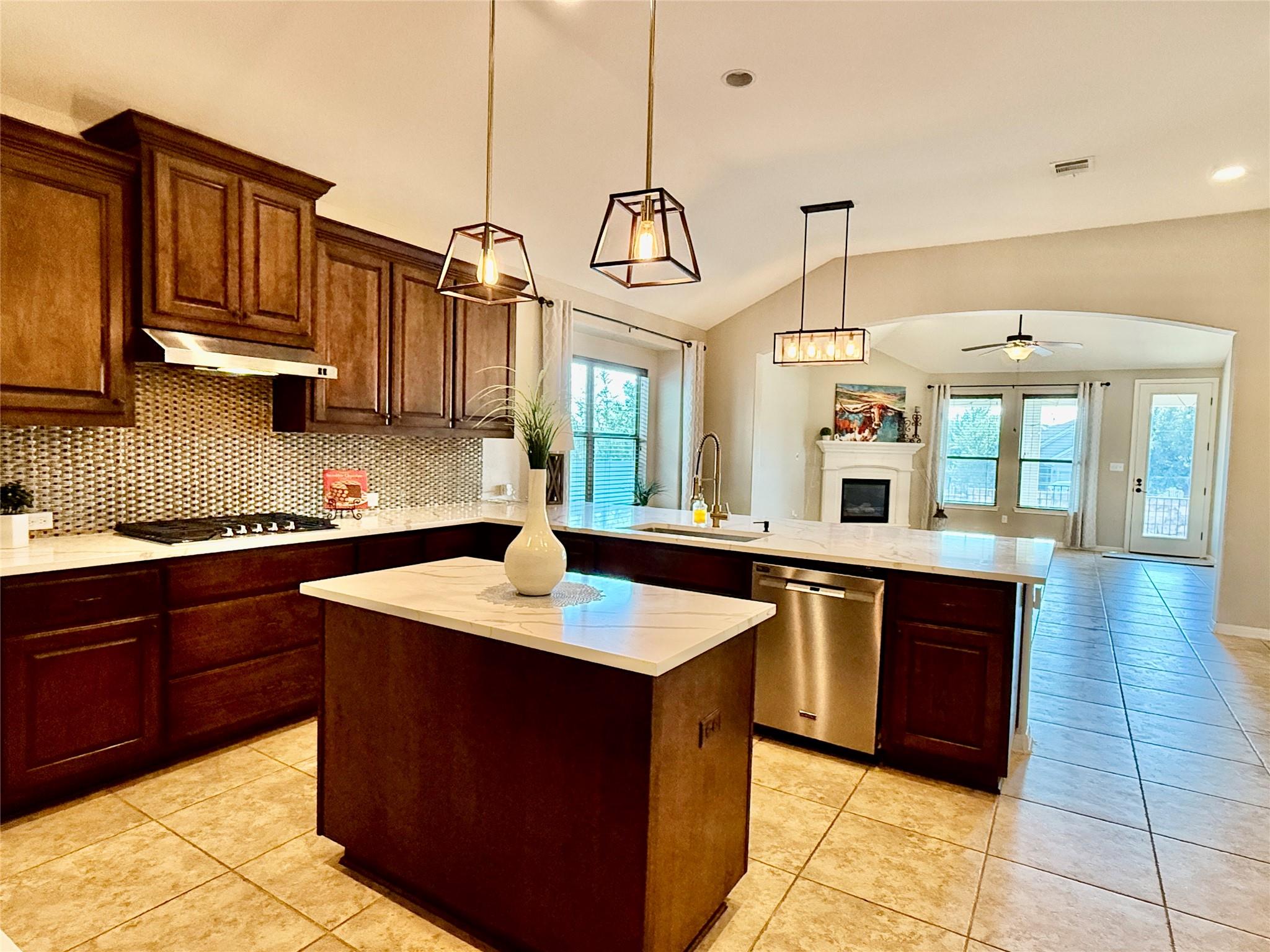 14400 Senia Bnd Property Photo 6