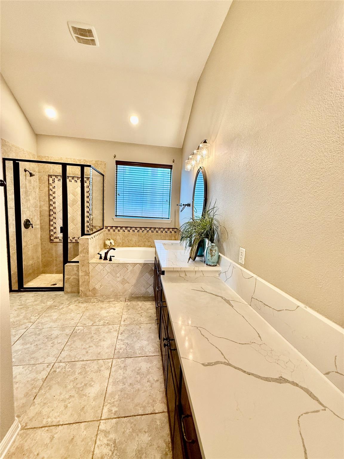 14400 Senia Bnd Property Photo 24