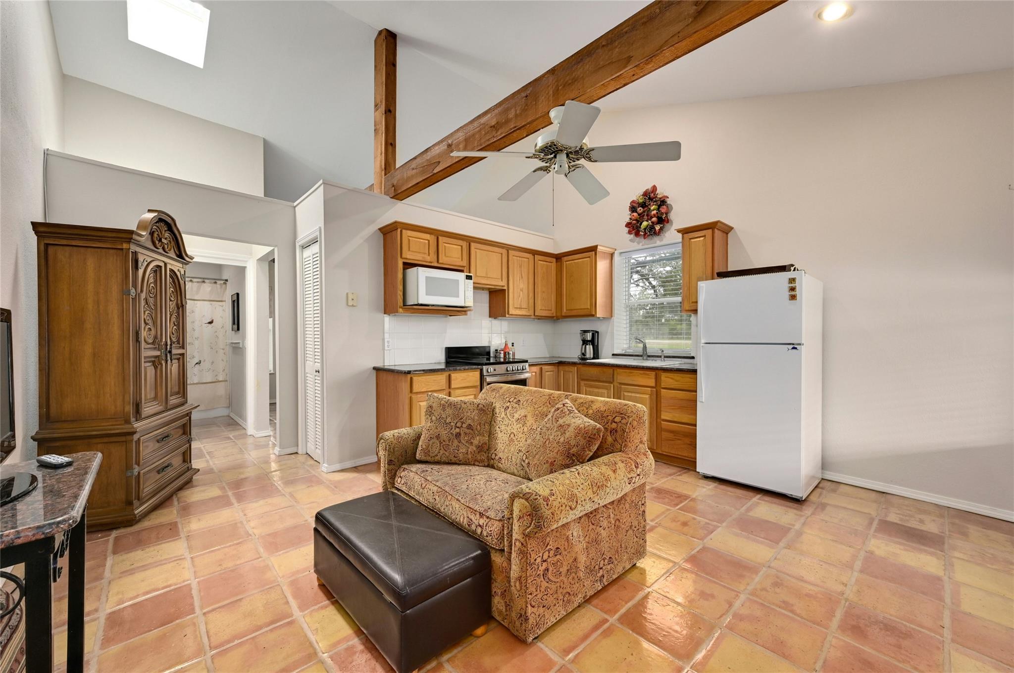1118 Rustic Ln Property Photo 28