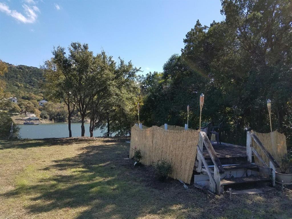 18100 Reedy Ct Property Photo 3