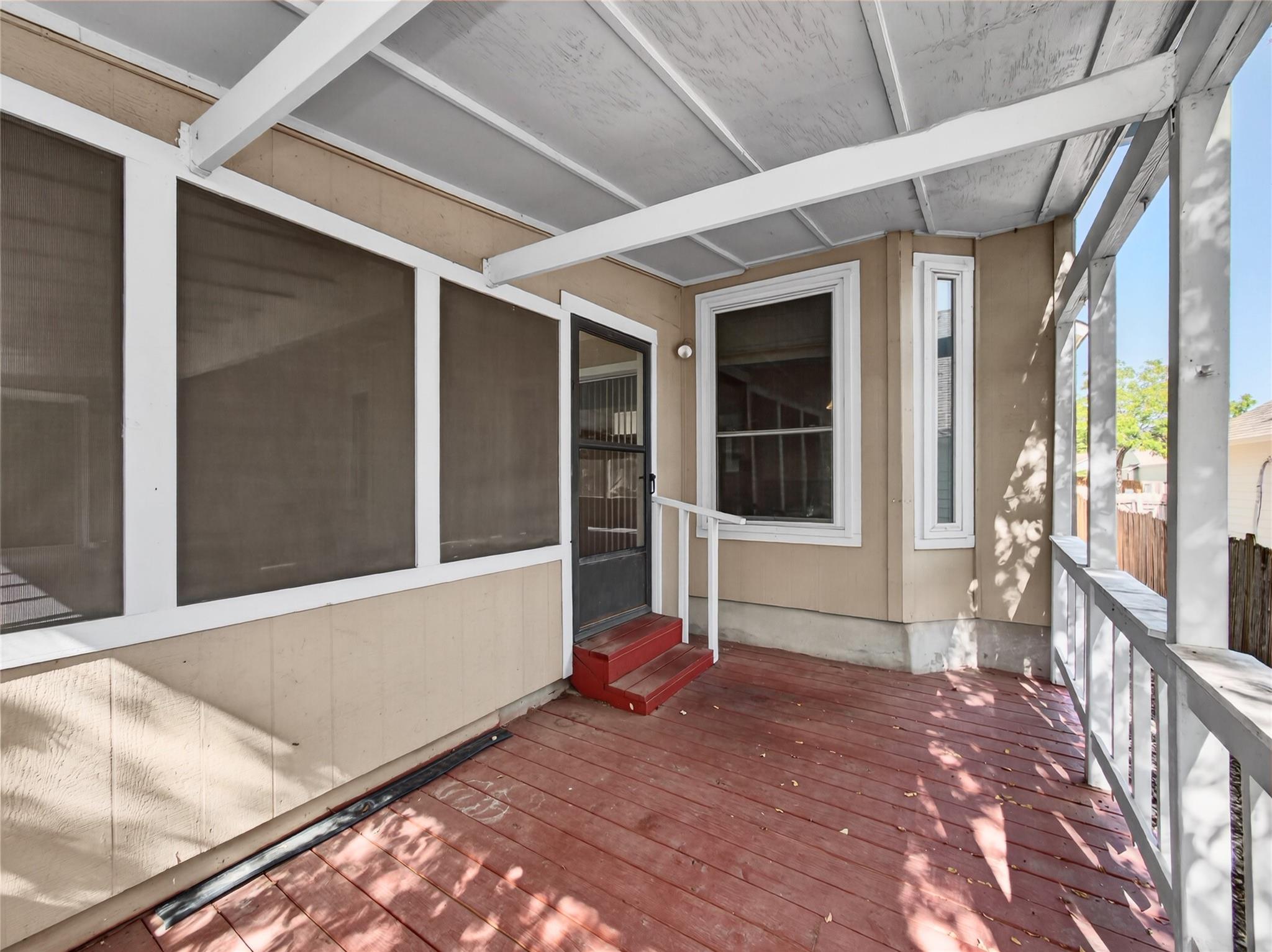 14607 Sandy Side Dr Property Photo 30