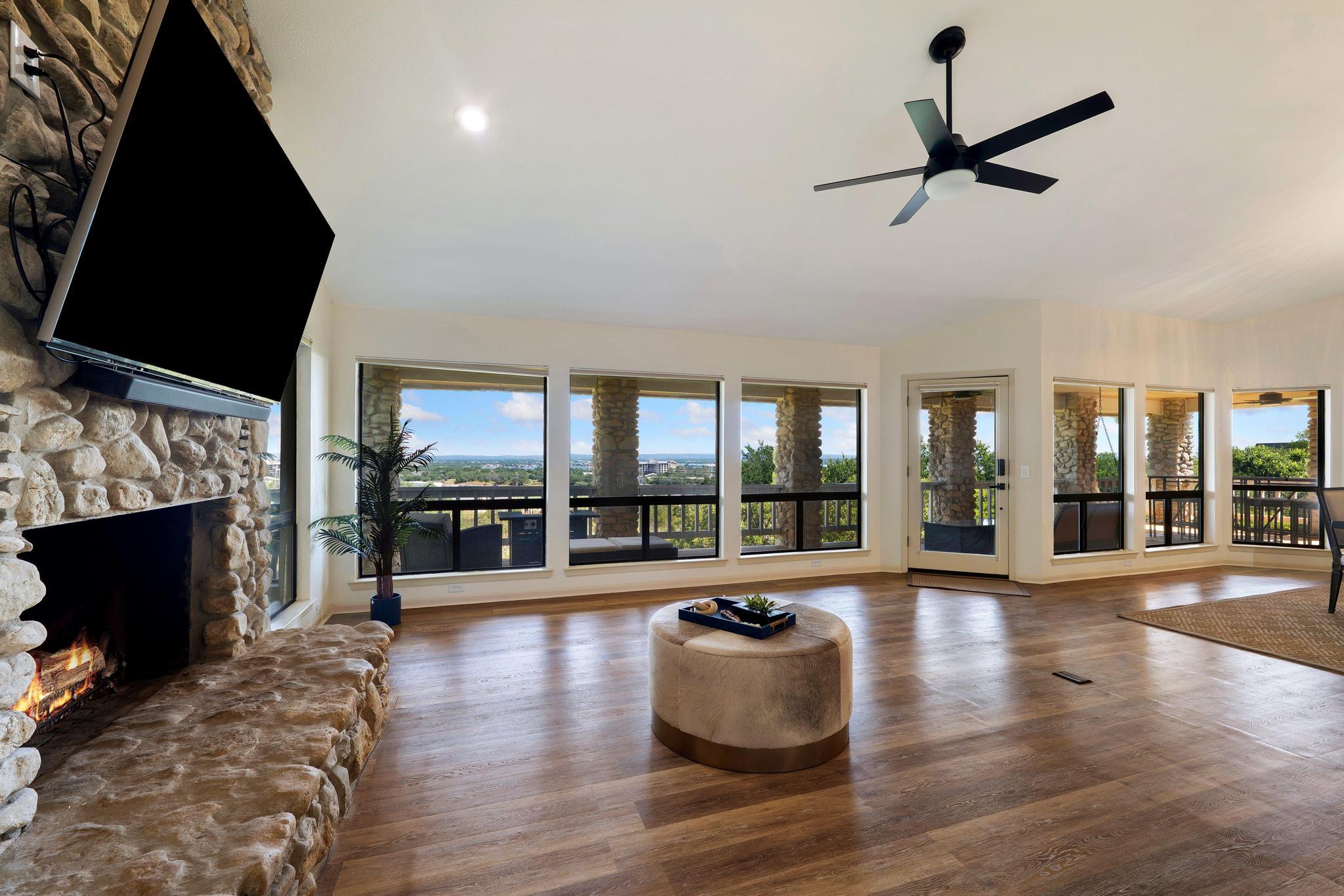 310 Dogie Dr #a Property Photo 8