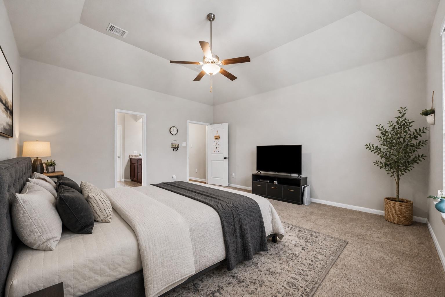 811 Clanton Cv Property Photo 13