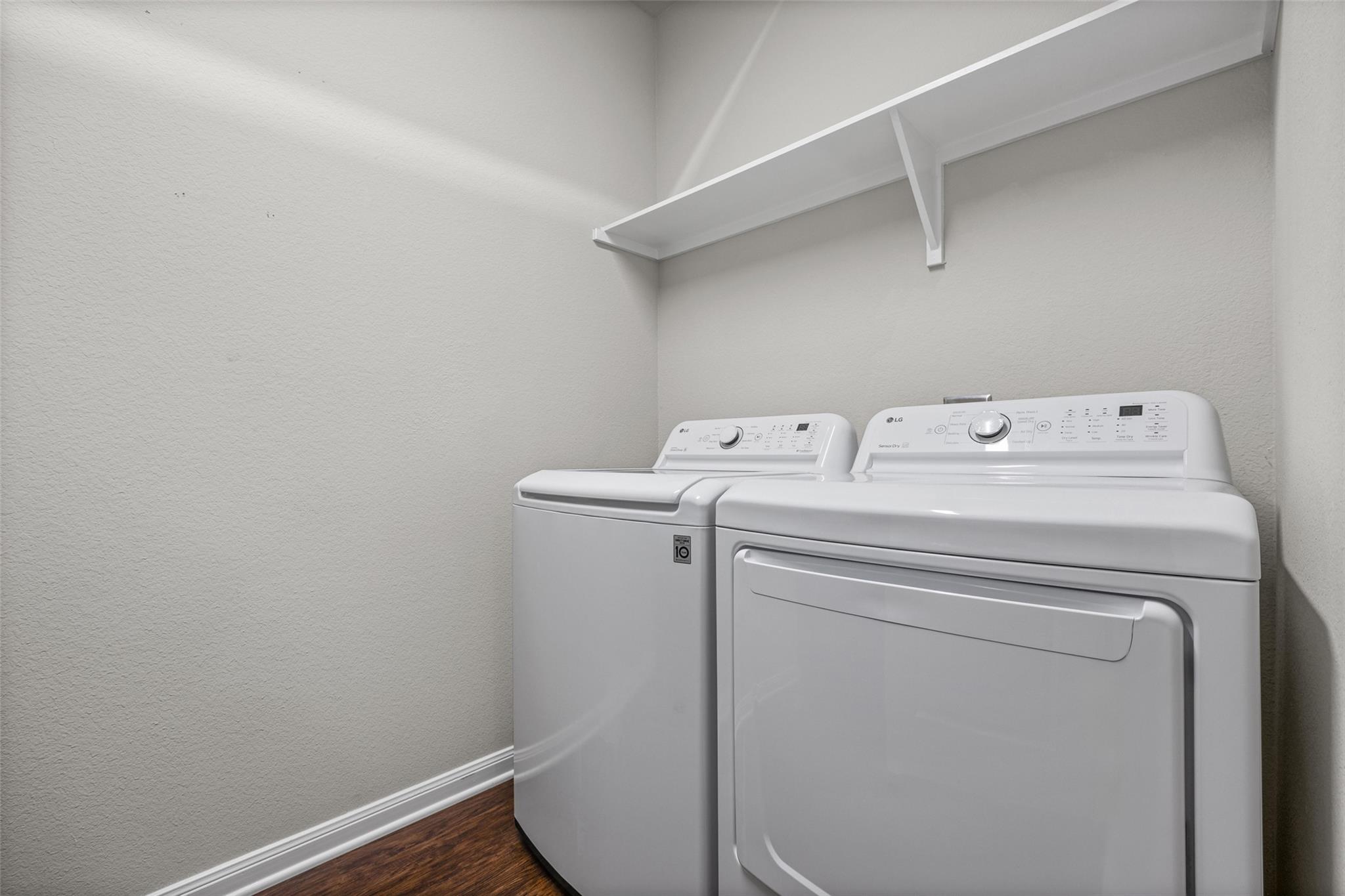 811 Clanton Cv Property Photo 17