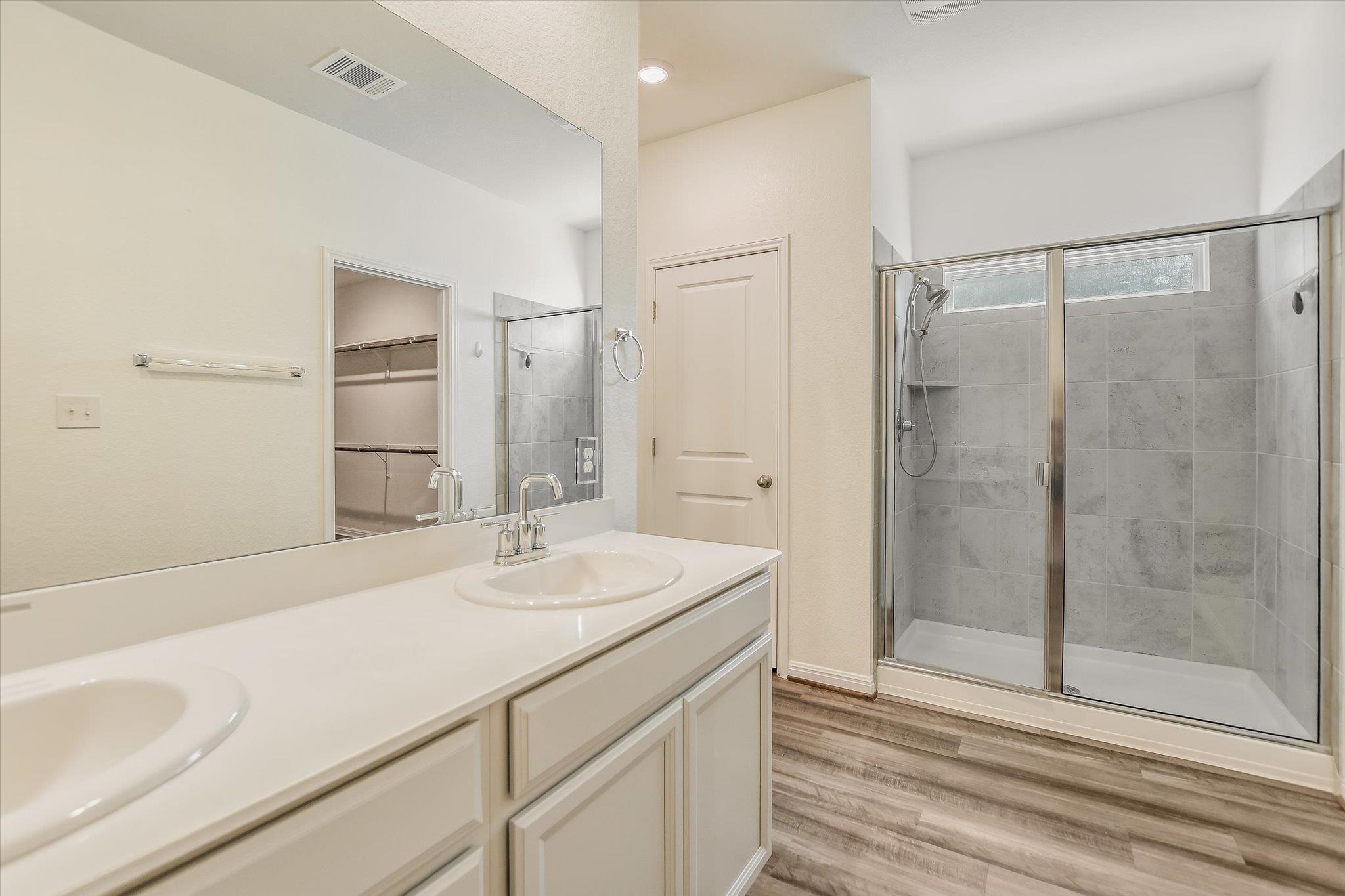 202 Grasslands Trl Property Photo 12