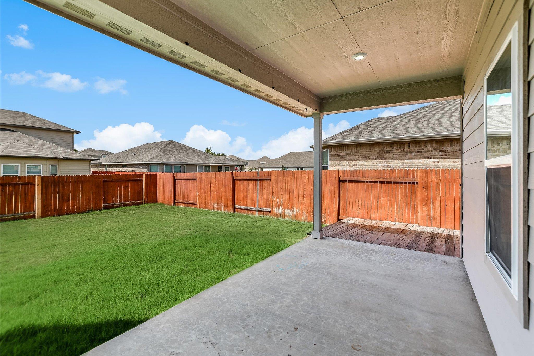 202 Grasslands Trl Property Photo 18