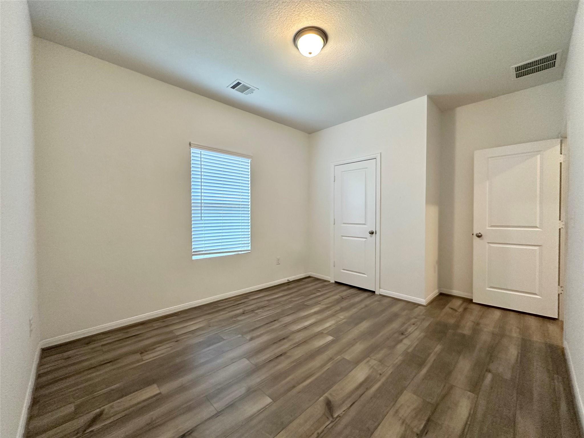 230 Olympic Dr Property Photo 16
