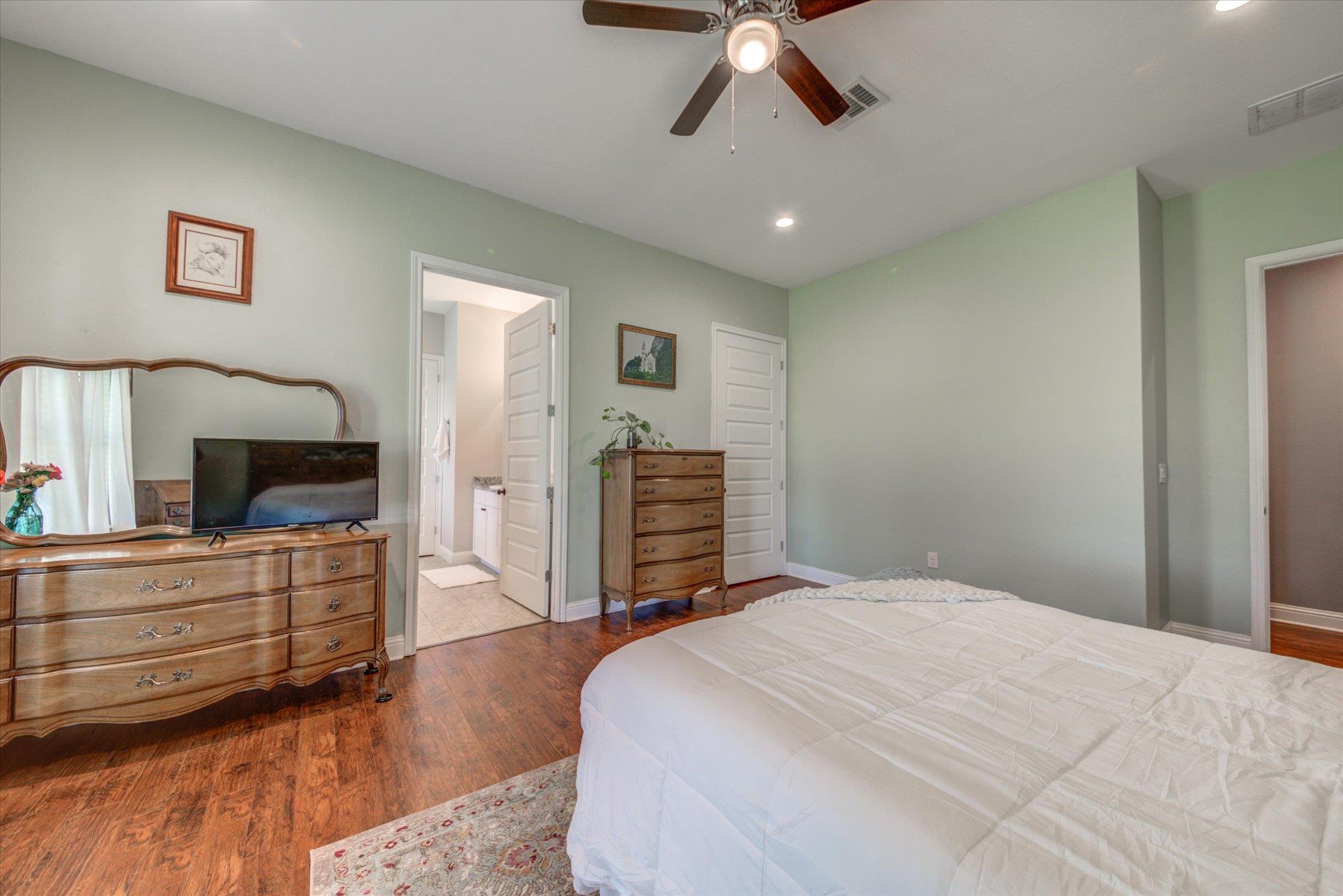 855 Aspen Ln Property Photo 14
