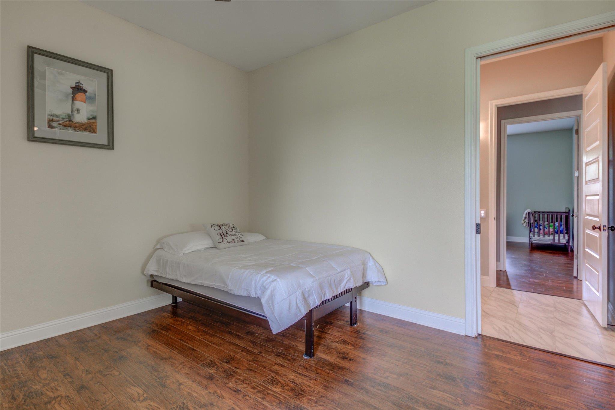 855 Aspen Ln Property Photo 24