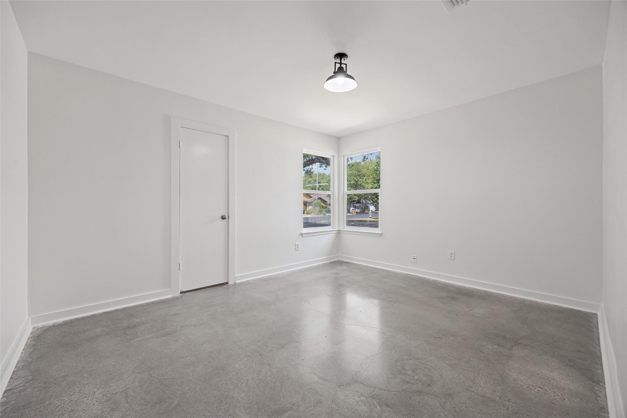 11920 Tobler Trl Property Photo 14