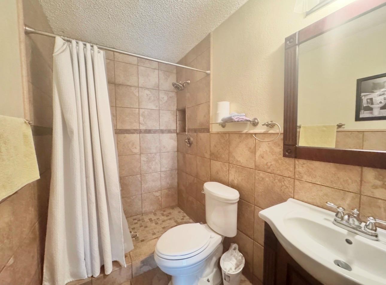 206 Loesch Dr Property Photo 24