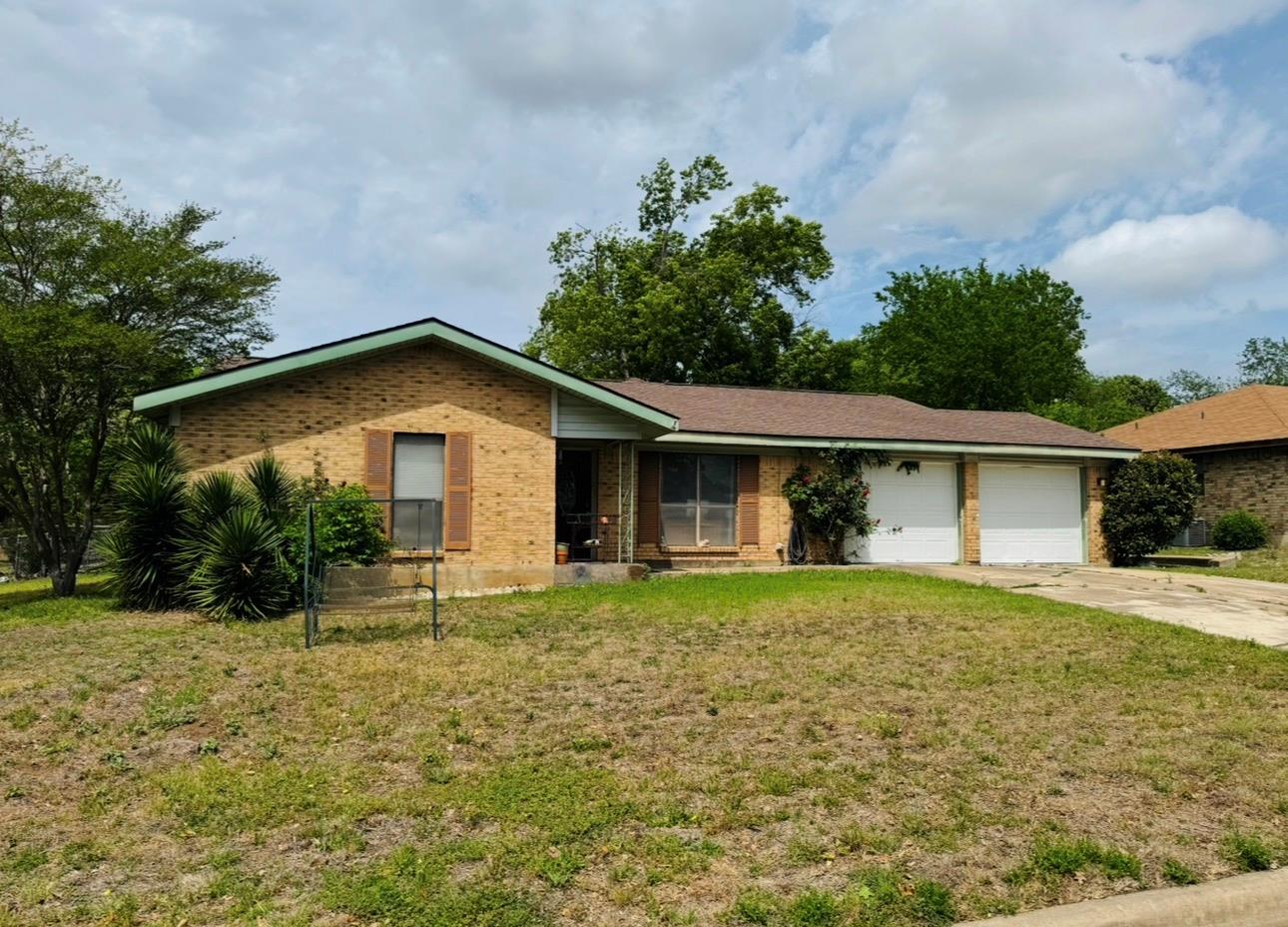 206 Loesch Dr Property Photo 35