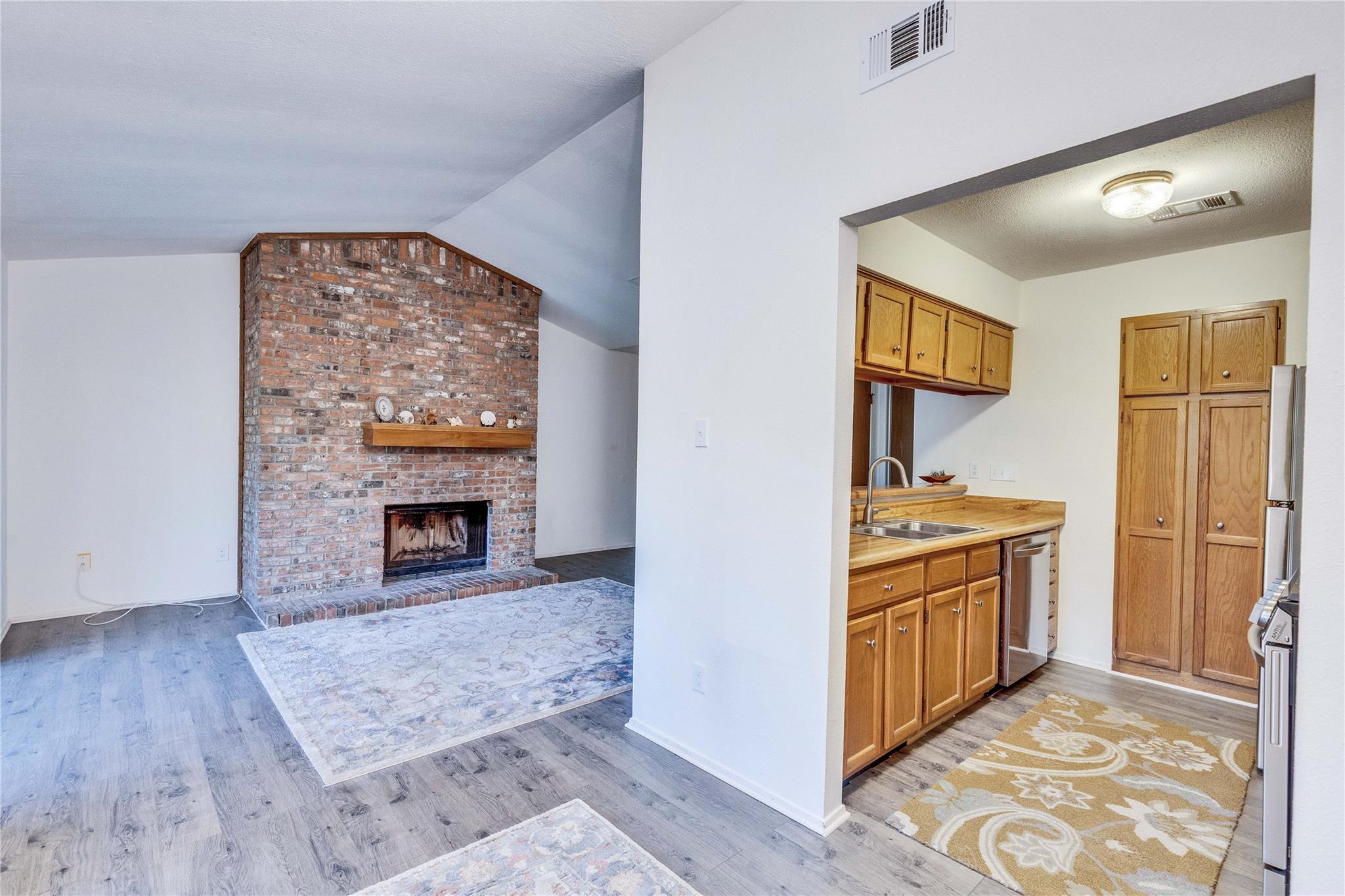 3839 Dry Creek Dr 230 Property Photo 5