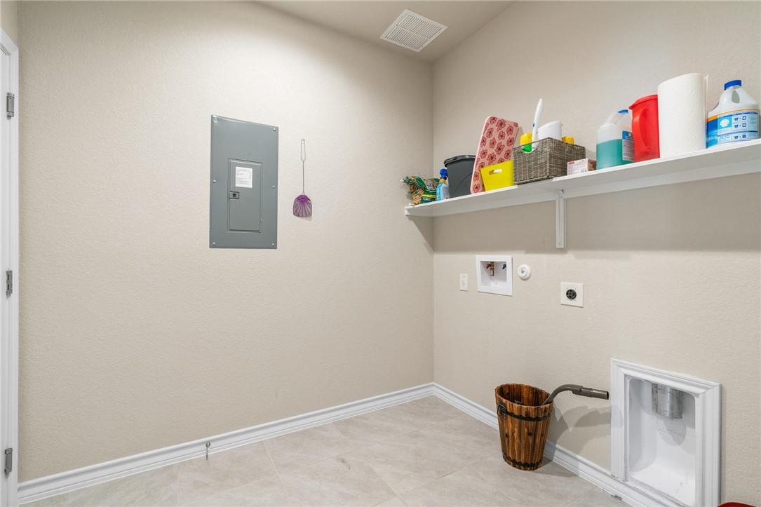 505 Whitney Trl Property Photo 18