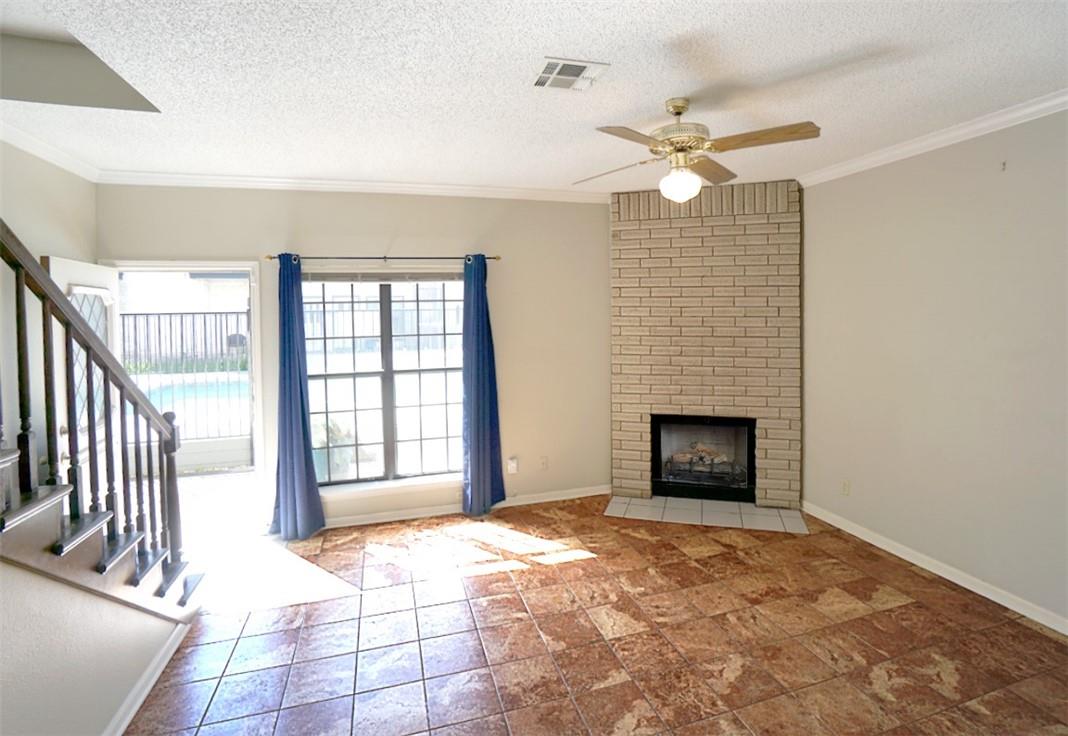 1307 Kinney Ave #117 Property Photo 2