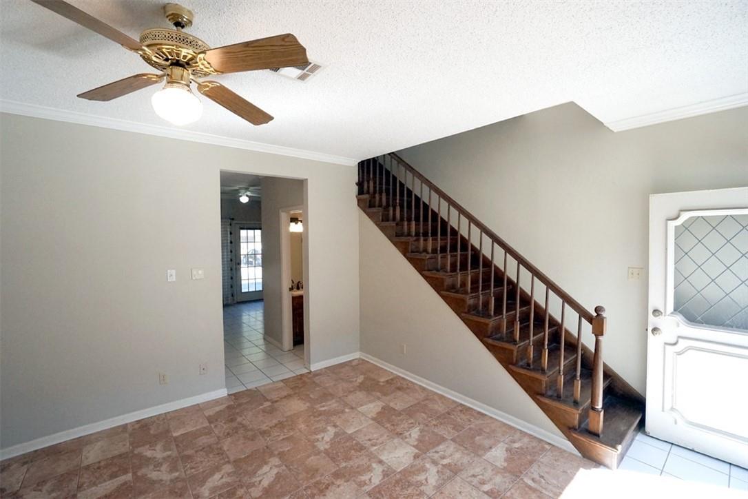 1307 Kinney Ave #117 Property Photo 3