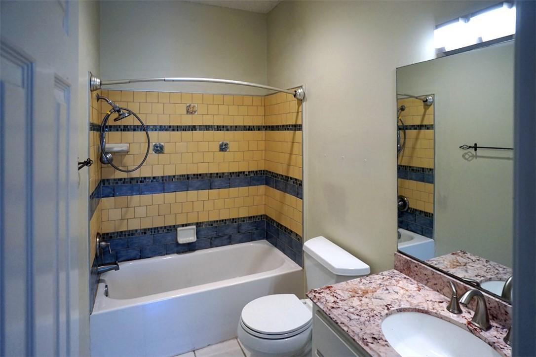 1307 Kinney Ave #117 Property Photo 13
