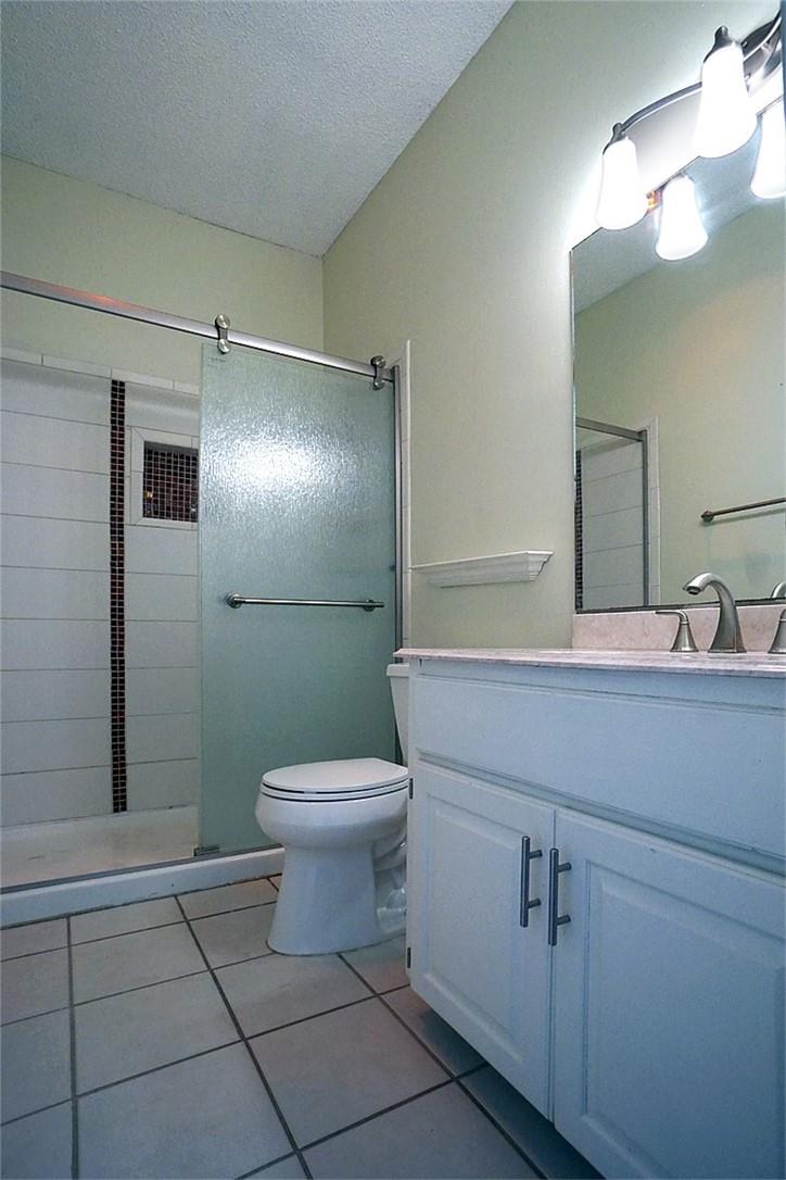 1307 Kinney Ave #117 Property Photo 18