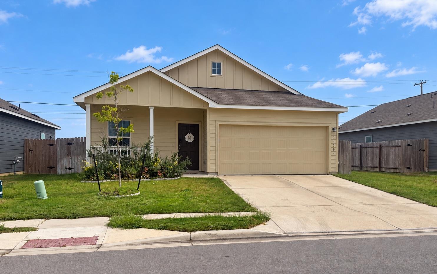 14304 Tordillo Dr Property Photo 11