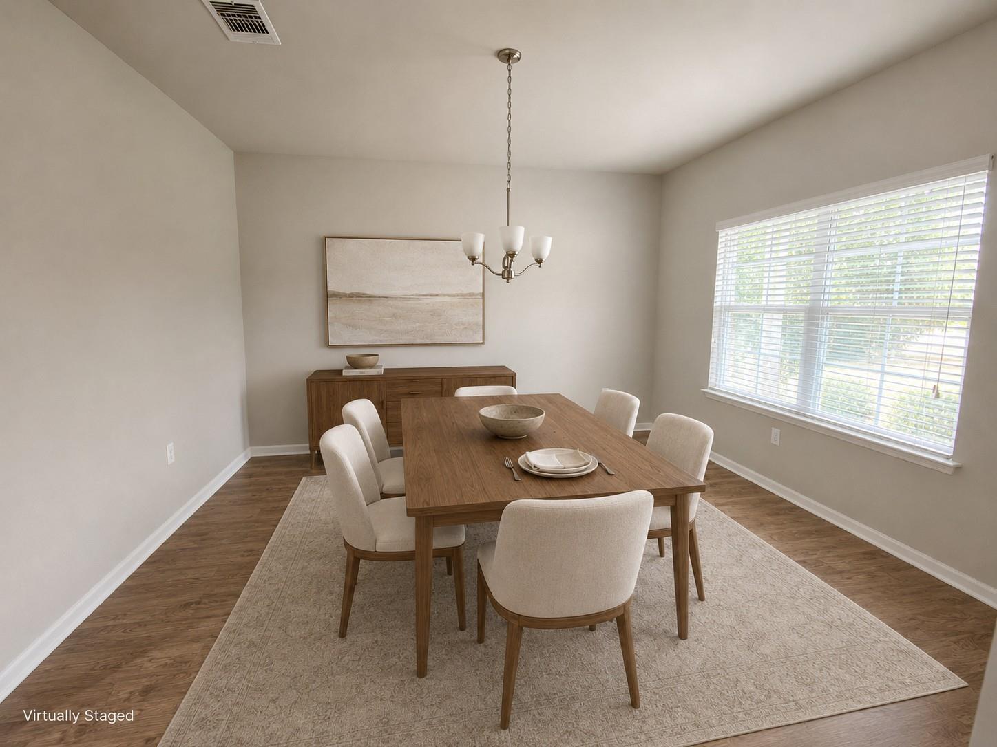 2205 Bettylou Ln Property Photo 4