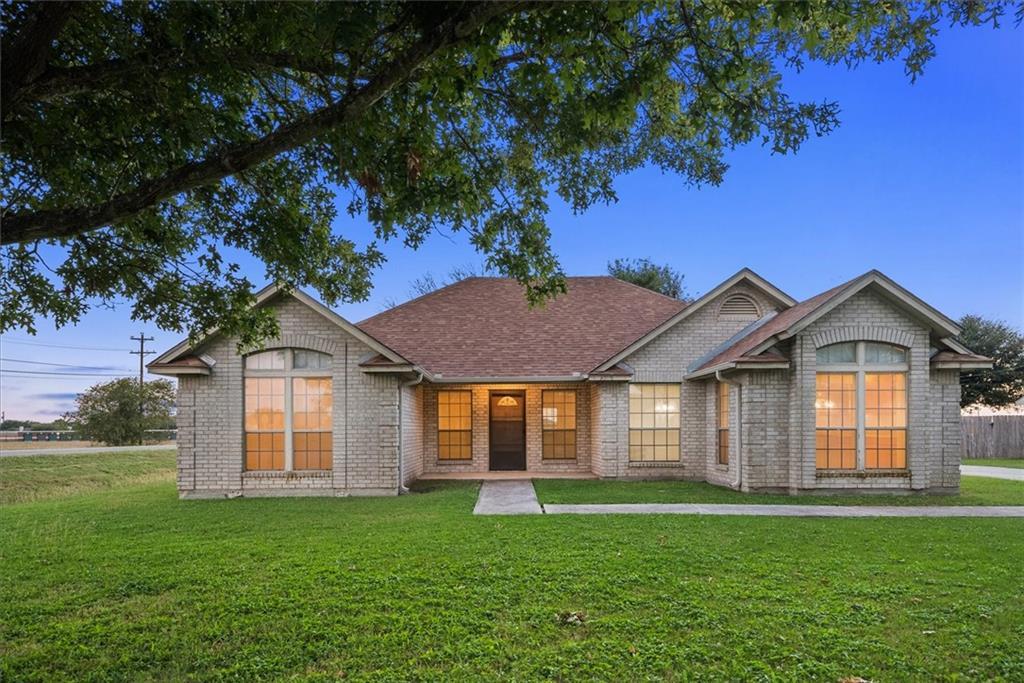 1019 San Jacinto St Property Photo 1