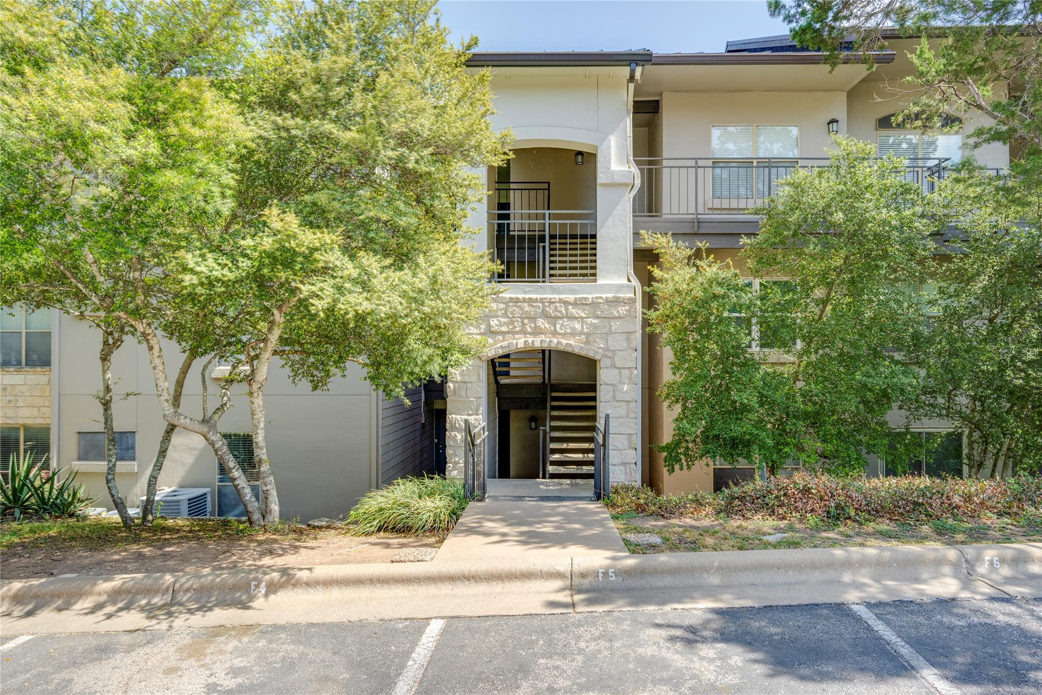 6000 Shepherd Mountain Cv #601 Property Photo 3