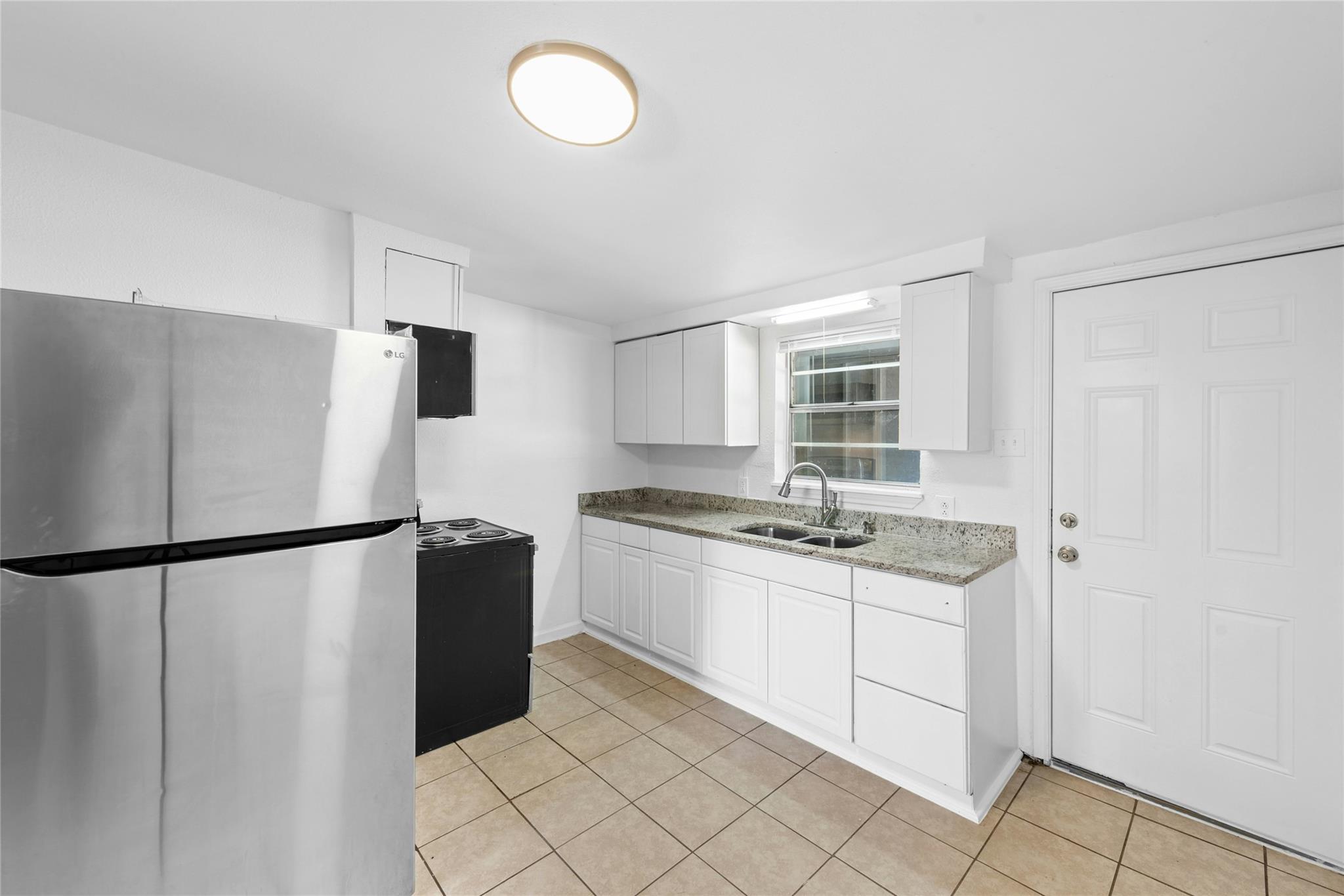 1011 Hackberry St #a&b Property Photo 8