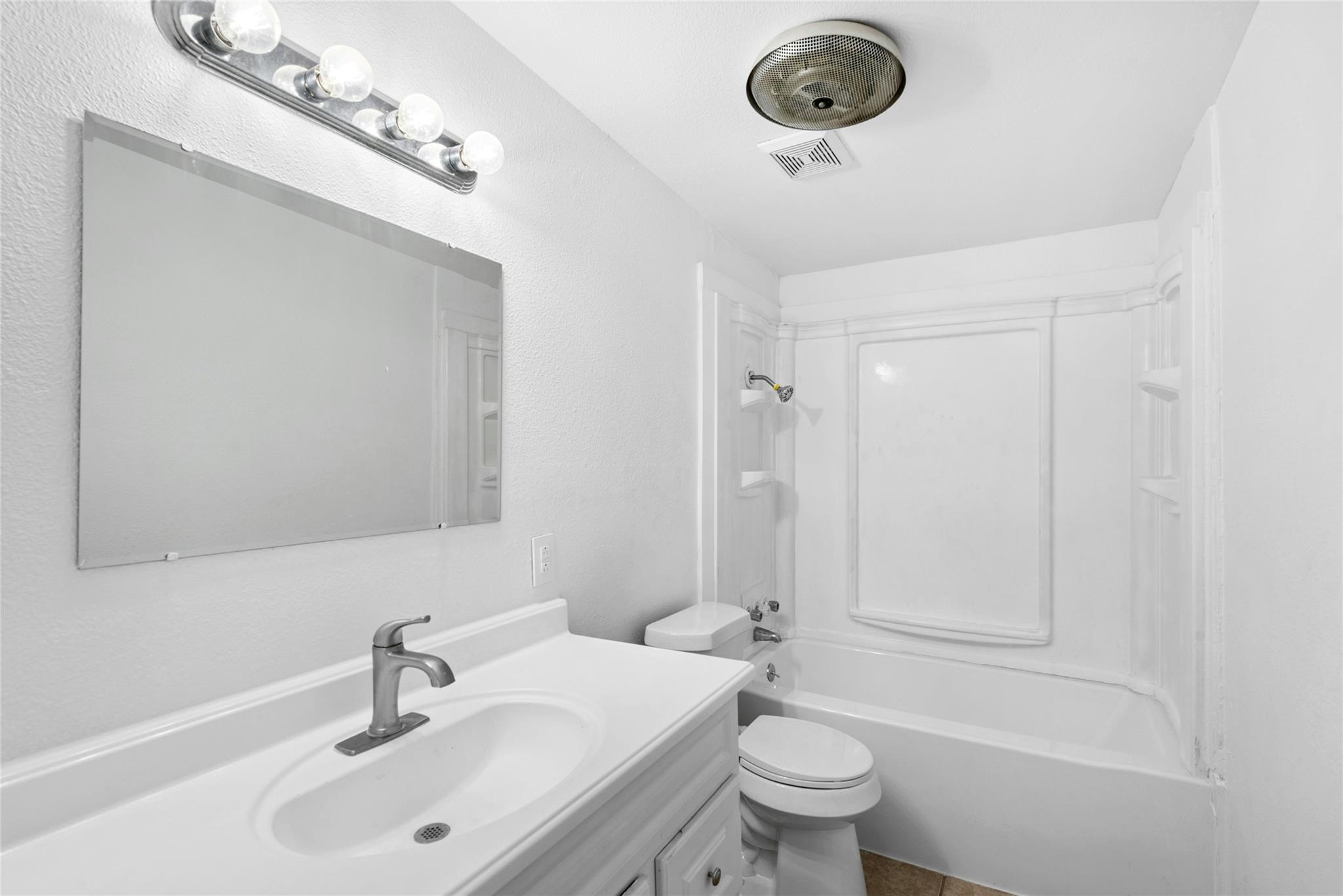1011 Hackberry St #a&b Property Photo 14