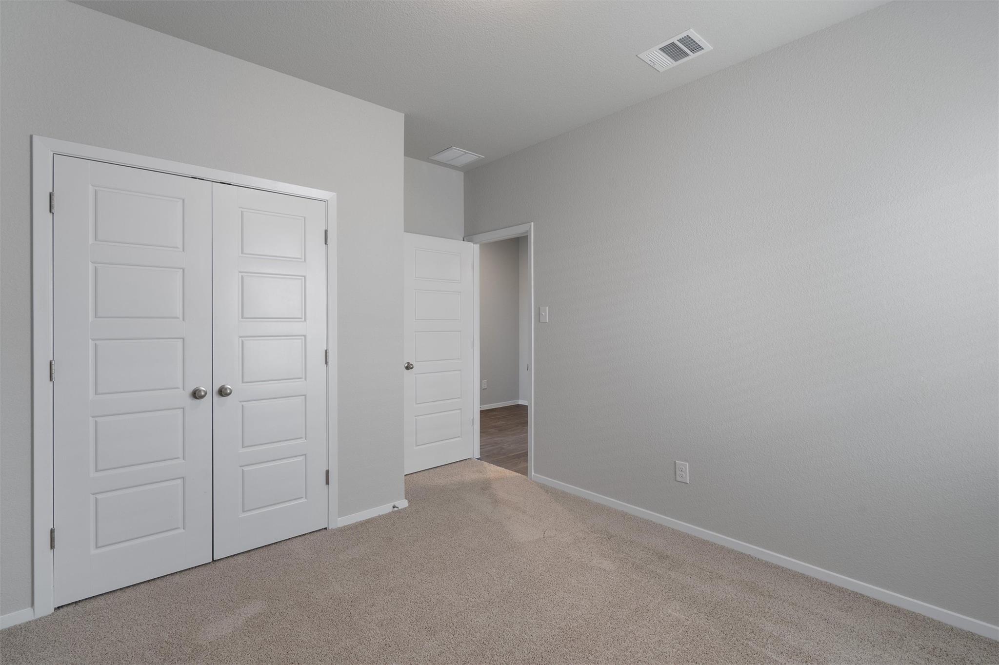 371 Hortus Dr Property Photo 26