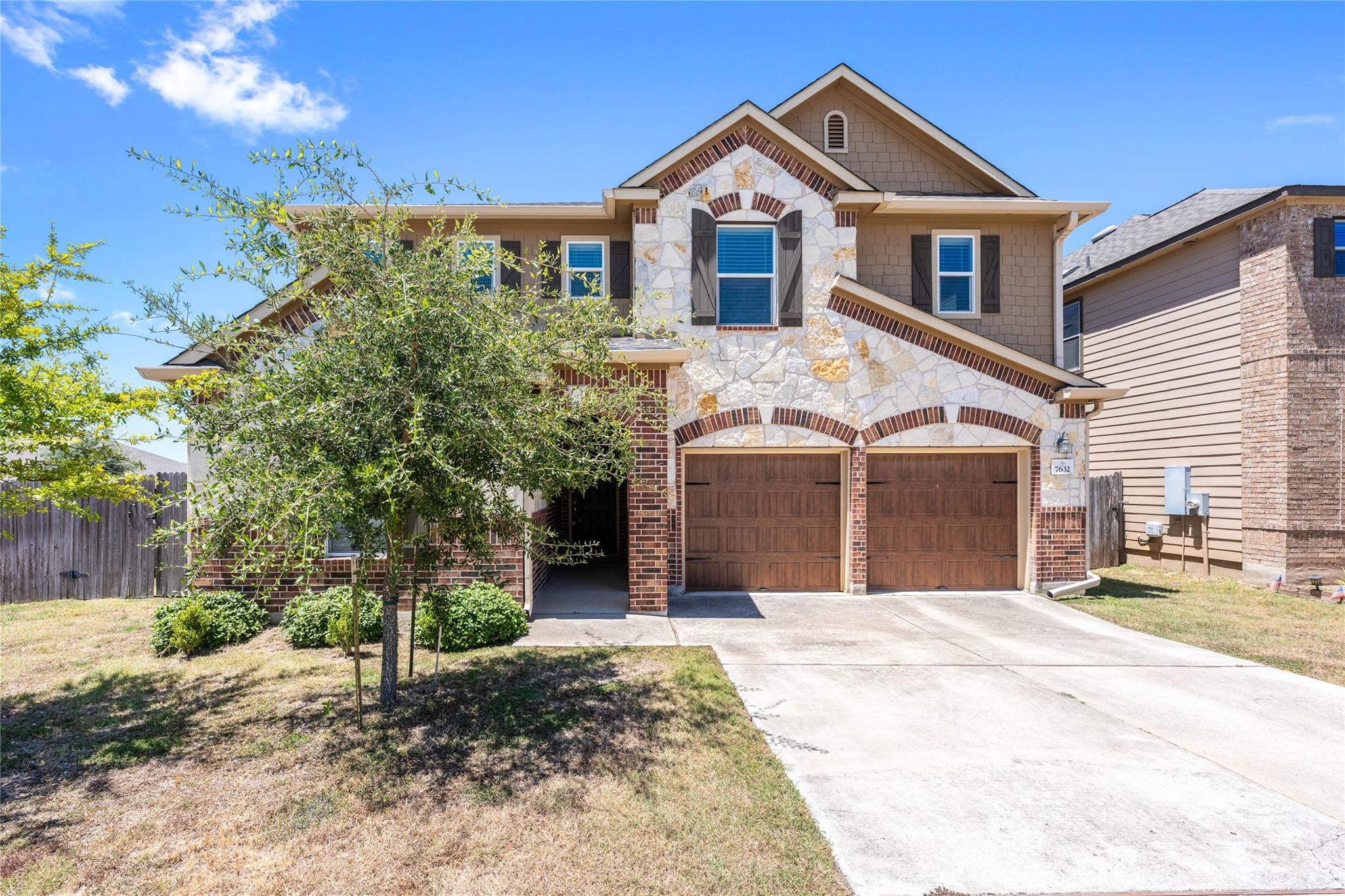 7632 Knockfin Dr Property Photo 1