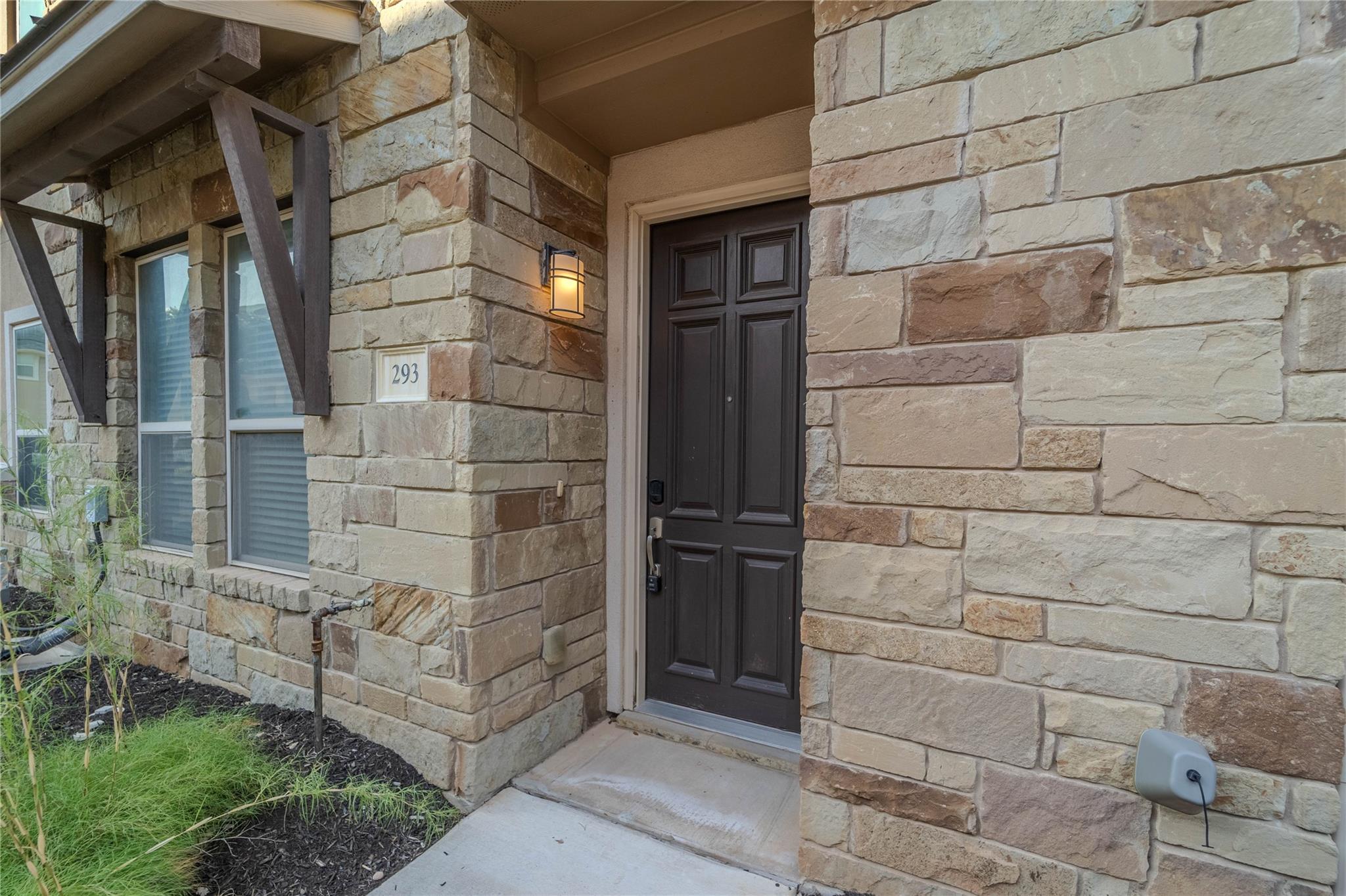 13800 Lyndhurst St #293 Property Photo 1