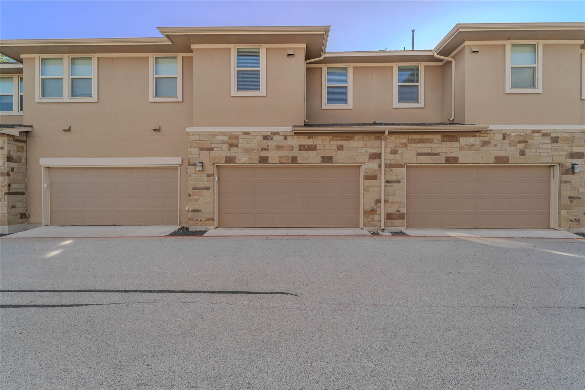 13800 Lyndhurst St #293 Property Photo 15