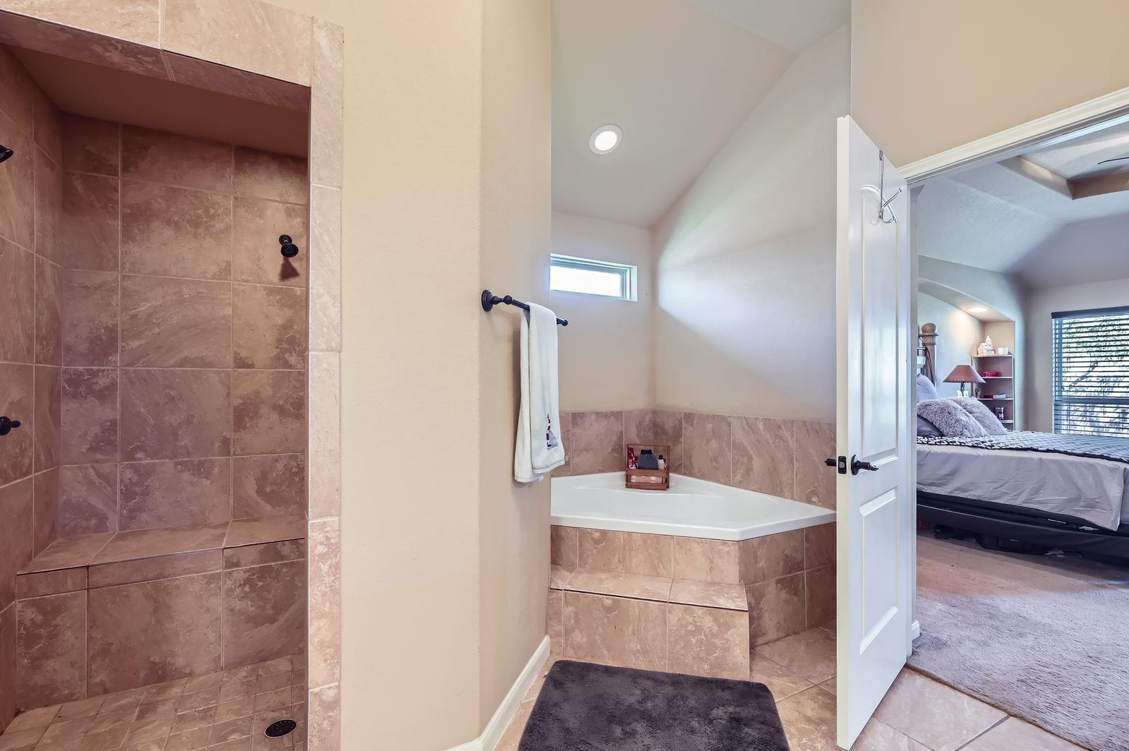 206 Swenson Dr Property Photo 15