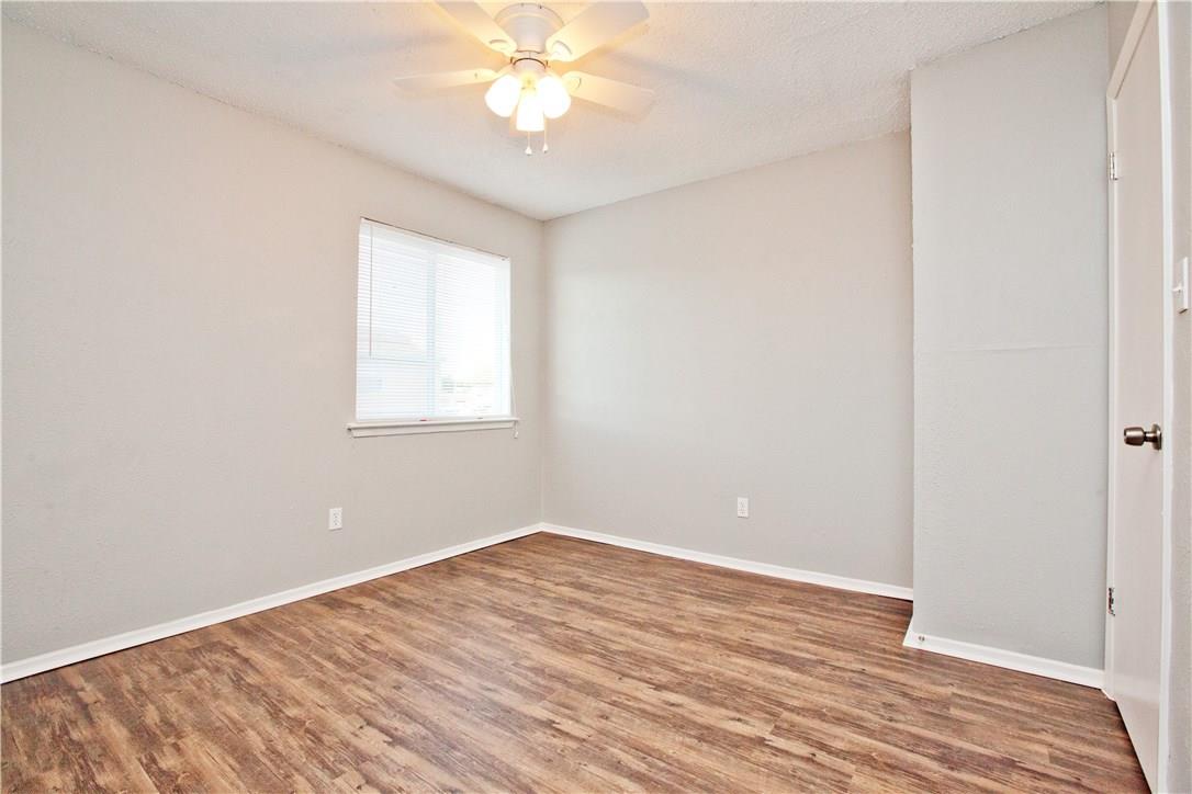 8401 Colony Loop Dr Property Photo 14