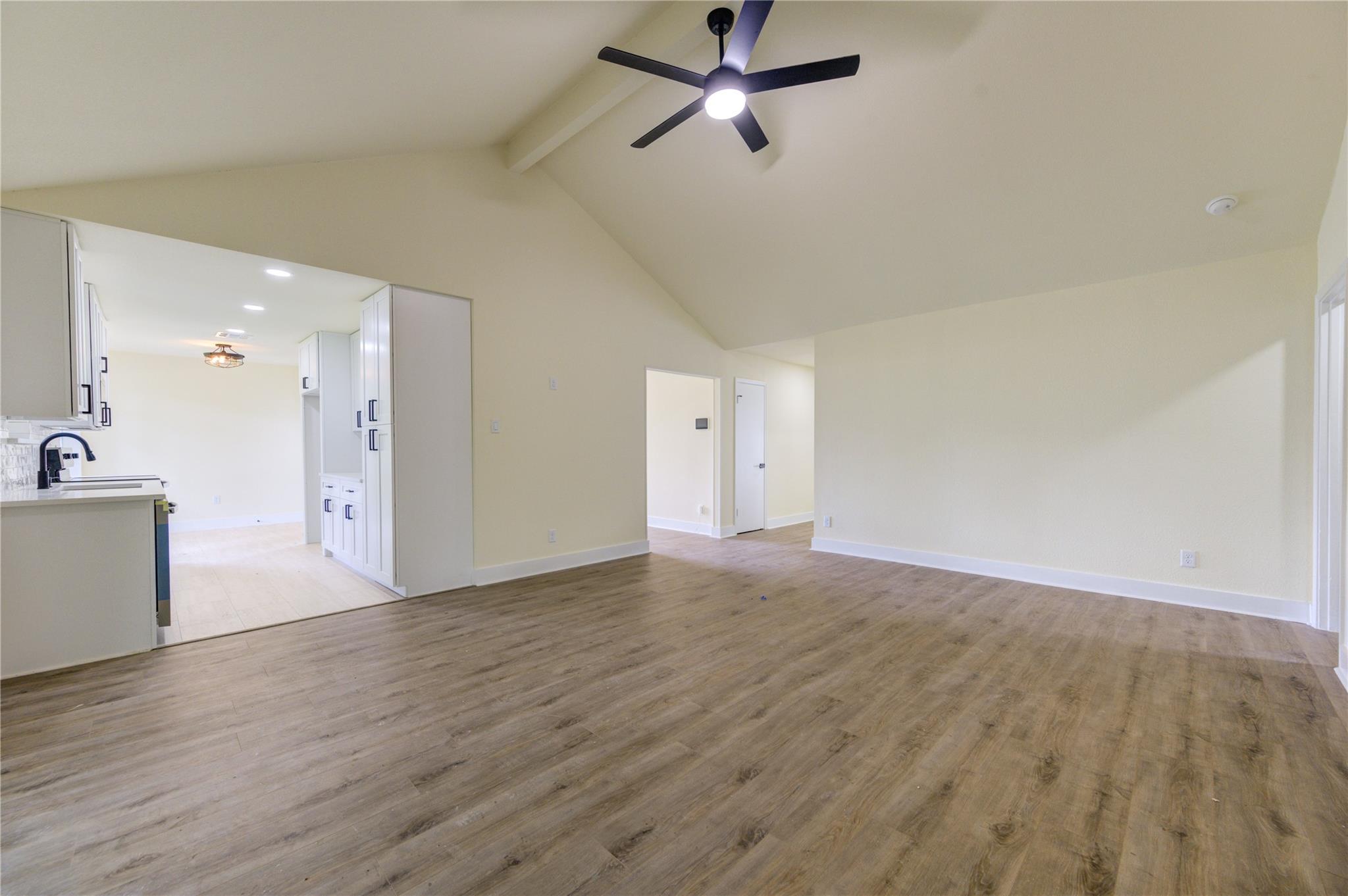 10618 Braewick Dr Property Photo 13