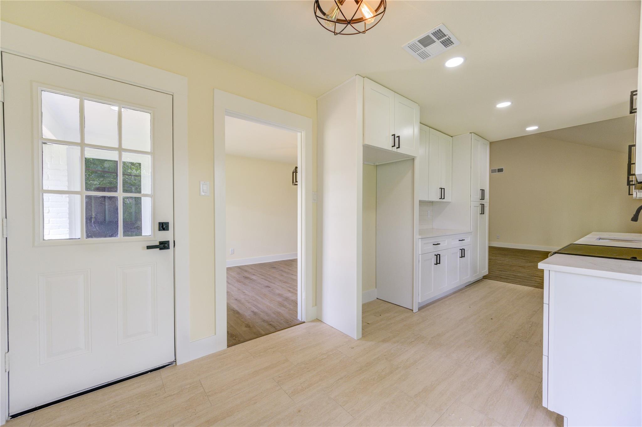 10618 Braewick Dr Property Photo 17