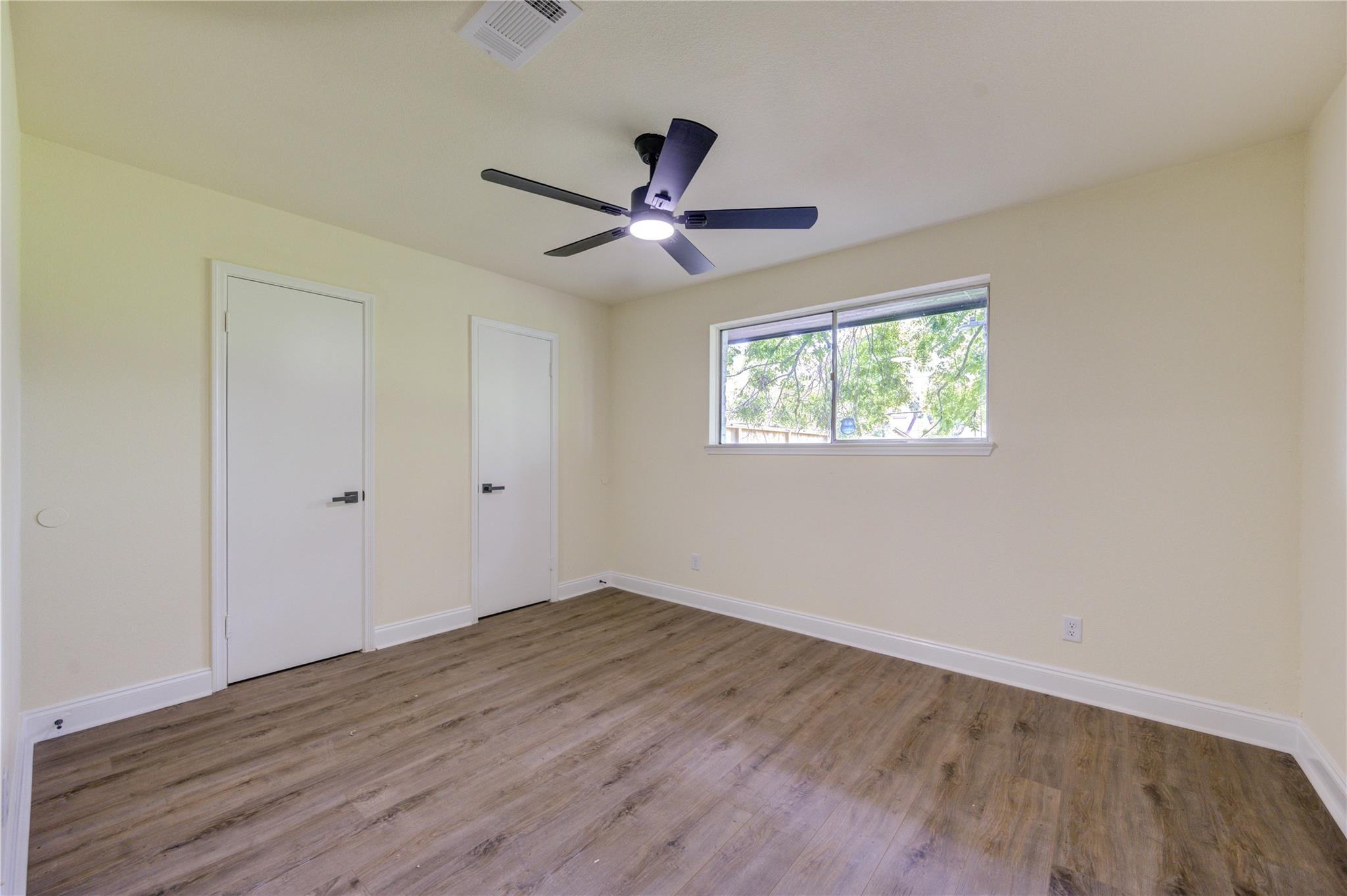 10618 Braewick Dr Property Photo 24
