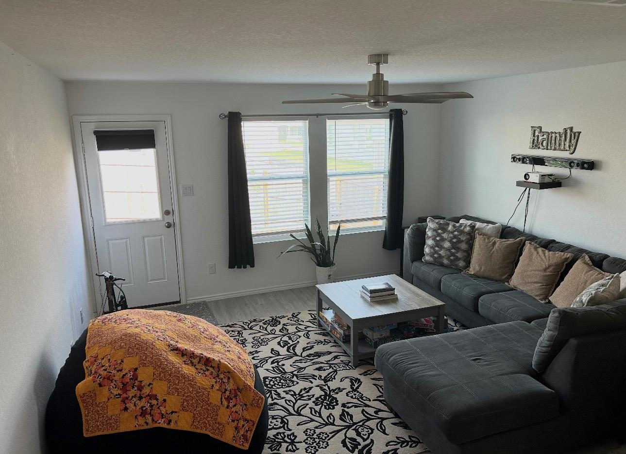 9227 Honey Mesquite None Property Photo 7