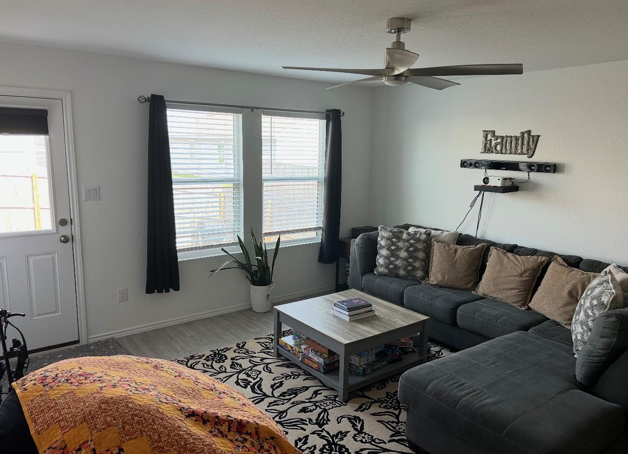 9227 Honey Mesquite None Property Photo 8